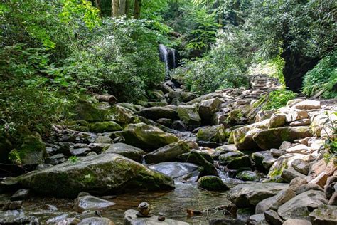 12 Stunning Waterfalls In Gatlinburg Tennessee