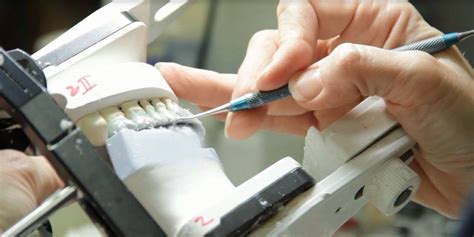 Survey Suggests Dentists Should Take A Closer Look At Their Dental