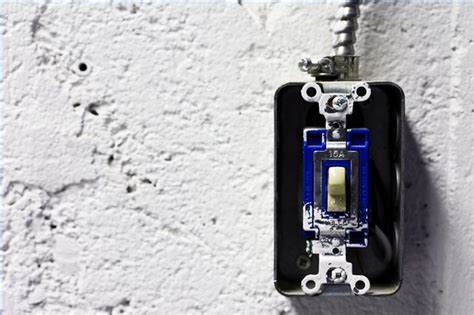 How To Replace A Light Switch Hunker