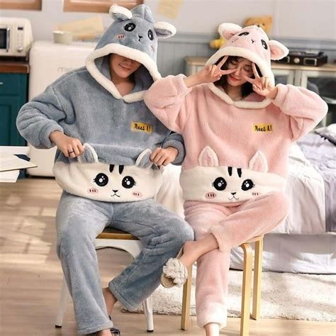 New Winter Couple Warm Thicken Cute Cartoon 2 Pieces Hooded Pajamas Set