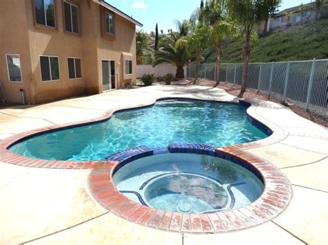 Maybe you would like to learn more about one of these? Piscinas con jacuzzi, la mejor opción para relajarse sin ...