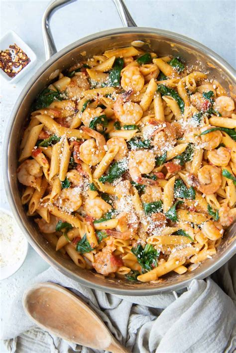 Shrimp And Spinach Pasta Easy One Pot Pasta Valeries Kitchen