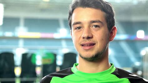 Amin younes (born 6 august 1993) is a german professional footballer2 who currently plays as a winger for napoli and for the german national team. Amin Younes (Borussia Mönchengladbach) zum Lesen und Schreiben - YouTube