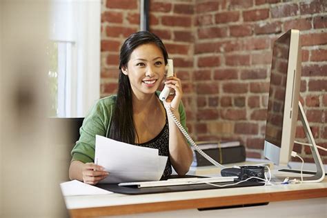 5 Tips For A Phone Interview That Will Get You To Further Rounds The