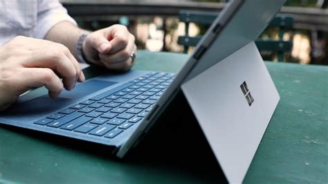 Microsoft Surface Pro 2017 Cnet France