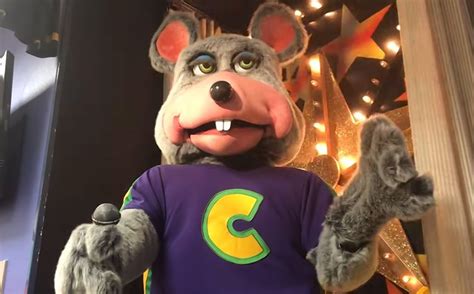 Chuck E Cheese Revamp Slices Animatronic Band From Restaurants Ny
