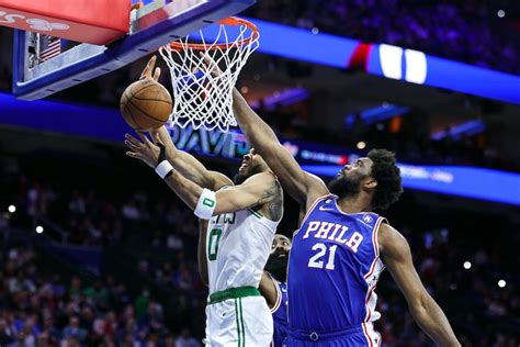 Embiid Tosses In 52 As Sixers Hold Off Celtics Bucks Near Top Spot In East Arab News