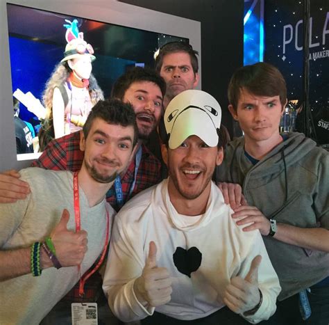 Jacksepticeye Markiplier Barry Ross And Brian At Pax Markiplier Jacksepticeye Youtube Gamer