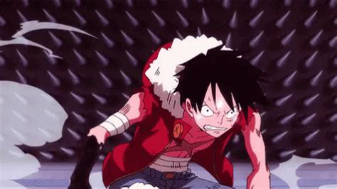 Inicialmente trabajaba como sargento mayor en una base marine de loguetown pero partió junto smoker a grand line para vengarse de zoro. Luffy One Piece GIF - Luffy OnePiece Anime - Discover ...