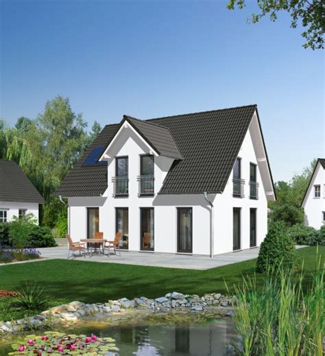 Jedes massivhaus wird mit hochwertigen markenprodukten gebaut. RTL-Rückwärtsauktion: Eigenheim von Town & Country Haus im ...