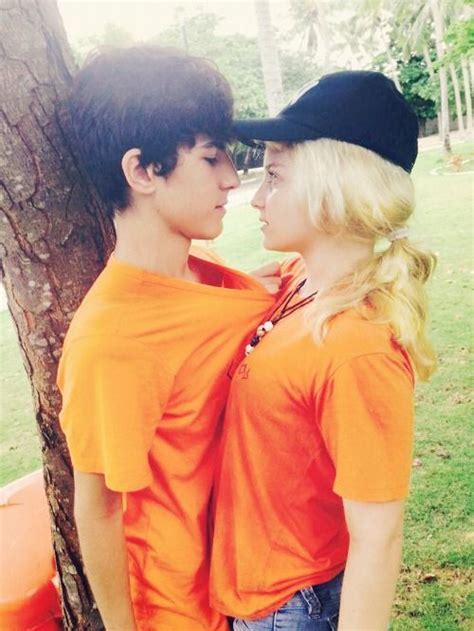 Percy And Annabeth Cosplay This Was Really Well Done Percy Jackson