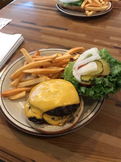 Burger Pit San Jose California 95118 Top Brunch Spots