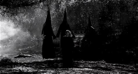 American Horror Story Coven Hd Wallpaper Pxfuel