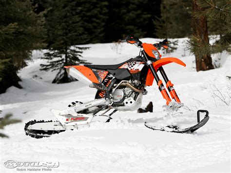 Most pit bikes use this same style of motor mounts based on a classic honda design. MOTORCYCLE 74: KTM snow explorer bike