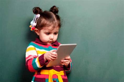 ¿calmas A Los Niños Con Un Celular O Tablet Entérate Del Daño Que Les