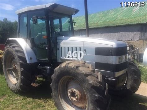 Used 1992 Agco 6105 Tractor Agdealer