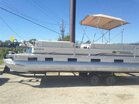Tracker Party Barge 2004 For Sale For 5000 Boats From