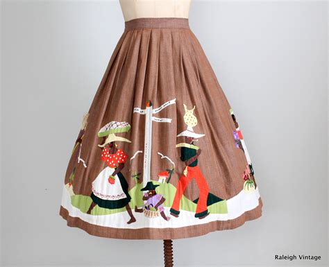~ Raleigh Vintage ~ 1950s Jamaican Souvenir Skirt