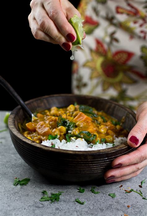 Sweet Potato Chickpea And Spinach Coconut Curry The Vegan