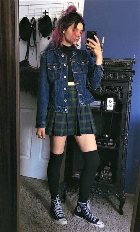 90s Grunge Aesthetic Fashion Style Inspired Looks Grunge Outfits
