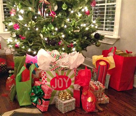 Maybe you would like to learn more about one of these? Christmas Gift Exchange Party - Carolina Charm