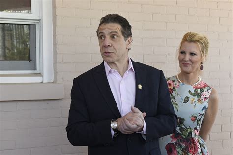 Andrew Cuomo Finally Adds Girlfriend Sandra Lee To Campaign Website