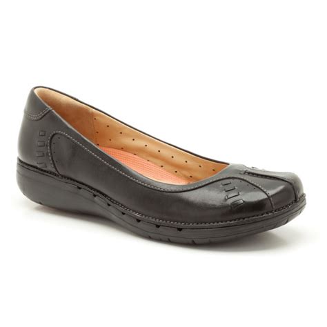 Clarks Ladies Un Rosily Black Leather Casual Shoe Marshall Shoes