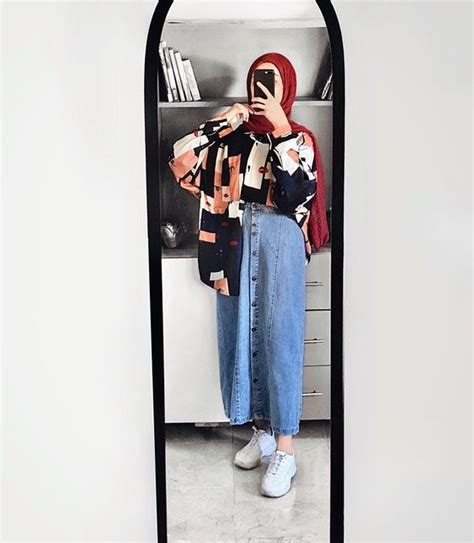 Terima kasih modiser sudah menonton. Biar Nggak Bosan, Ini Trik Memadukan Rok Jeans dan Atasan ...