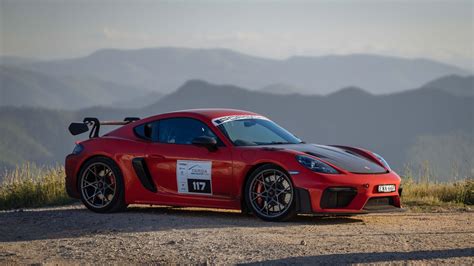 Porsche Targa Tours The 718 Cayman Gt4 Rs Takes The High Road