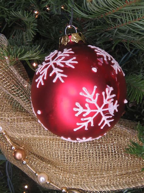 Ornament Red Snowflake Gold Tulle Accent 12 Days Of Christmas