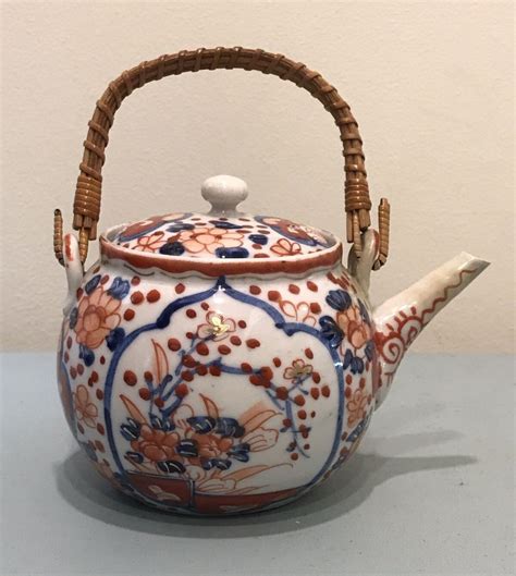 Vintage Japanese Hand Painted Asian Ceramic Teapot Mid 20th Century