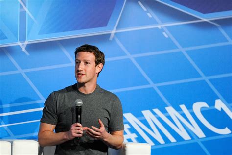 Mark Zuckerberg Lays Out Facebooks 3 Pronged Approach To Fake News Vox
