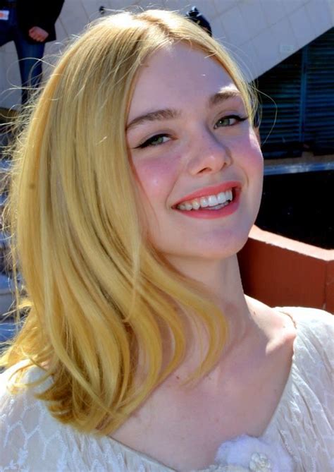 Elle Fanning Cannes 2016 Elle Fanning Wikipedia Elle Fanning Elle Fanning Style Beauty Girl