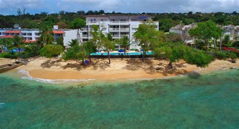 Waterside Condominiums One Bedroom Paynes Bay St James Barbados