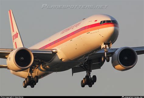 Pk Gik Garuda Indonesia Boeing 777 3u3er Photo By Kees Marijs Id 1049428