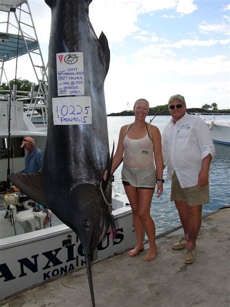 Woman Catches 1 000 Pound Marlin Could Have Set A World Record