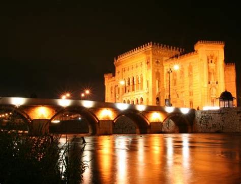 - (un)Official Tourist Guide -: Vijećnica - City Hall ...