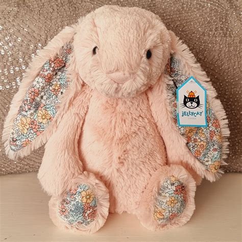 New Jellycat Medium Bashful Blossom Blush Bunny New With Tags Ebay