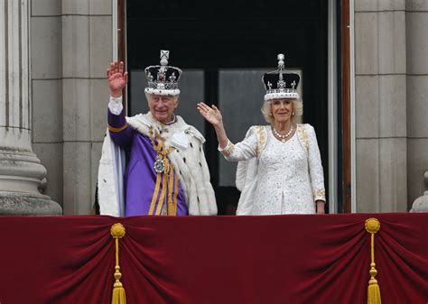 Buckingham Palace Balcony King Charles Queen Camilla Appearance