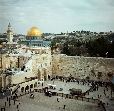 Mesmerizing Photos Of The Western Wall Or Wailing Wall In Israel