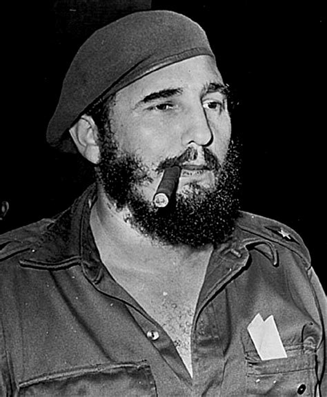 Cuban Revolutionary Leader Fidel Castro Dies At 90 Sbs News