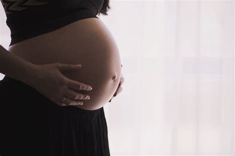 El Flujo Vaginal Durante El Embarazo Cu Ndo Es Normal Y Cu Ndo Deber A Preocuparnos
