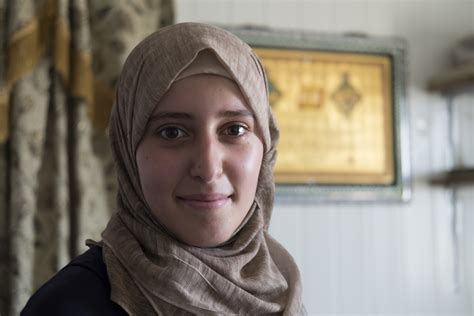 A Syrian Refugee Girl In Jordan Defies All Odds To Achieve Top Scores