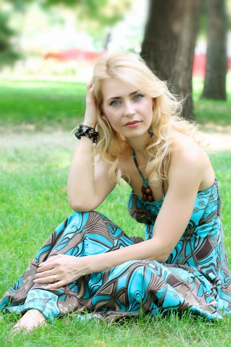 Elena Age 43 Kharkov Traditional Ukrainian Dating