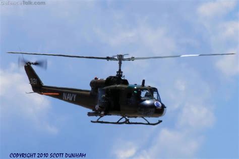 Us Navy Uh 1 Huey Helicopter Gunship Defencetalk Forum