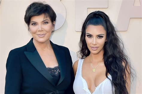 Kuwk Kim Kardashian Posts Throwback Pic Of Momager Kris Jenner In A