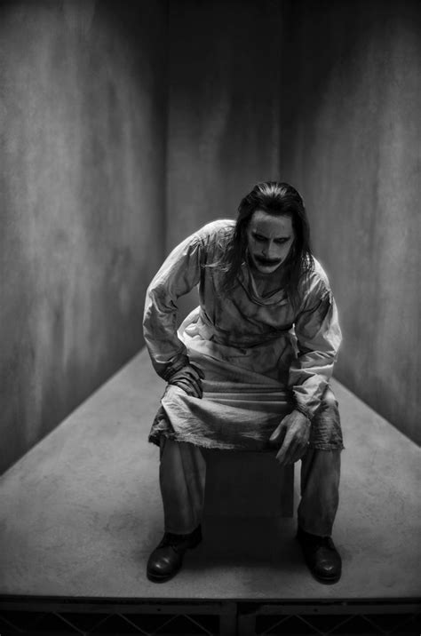He has tons of badges that's the role this new joker sequence will fulfill in justice league. Zack Snyder Explains Why He Had To Include Jared Leto's ...