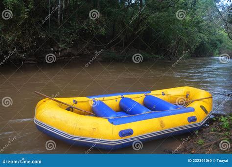 White Water Rafting Rubber Boat With Movement Water Fast In Khor Thor