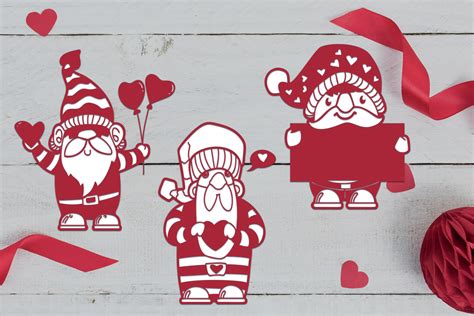 Valentines Gnomes Cuts Graphic By Craft N Cuts · Creative Fabrica