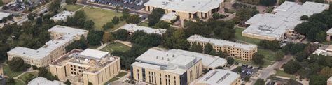 Roofing contractor, asphalt roofing, roofing companies johnson ar; Our Team - Barr Roofing Company